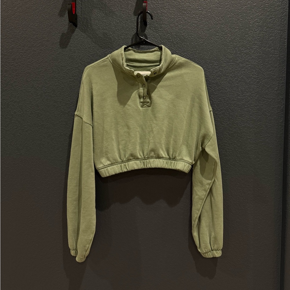 Aeropostale Sage Green Fleece Snap Mock-Neck Crop Top
